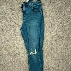 A&F High Rise Skinny Jean (Curve Love)